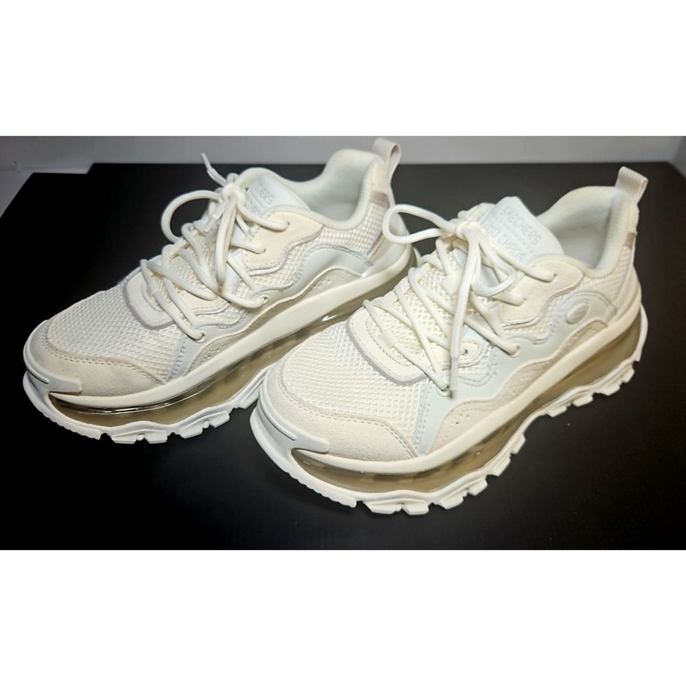 Size 7 Women’s Skechers Uno Chaos Athletic Sneakers 177935/White